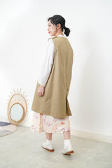 Beige vest trench coat
