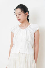 White stripes texture blouse in balloon sleeves