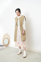 Beige vest trench coat