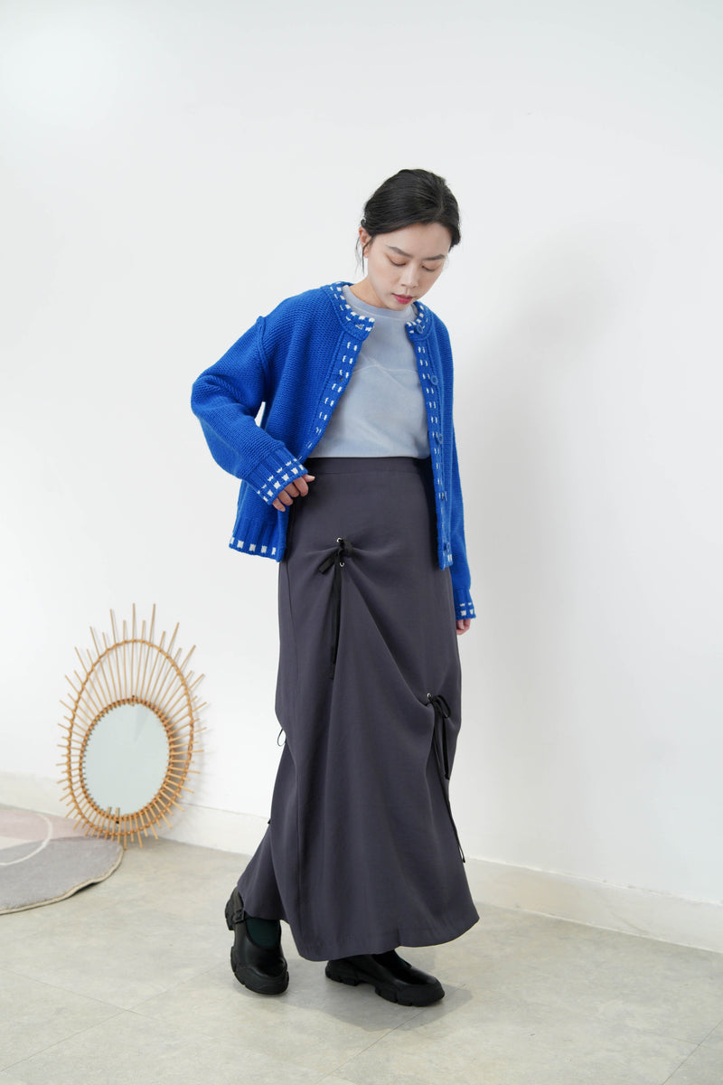 Cyan blue 100% wool cardigan in outline stitching
