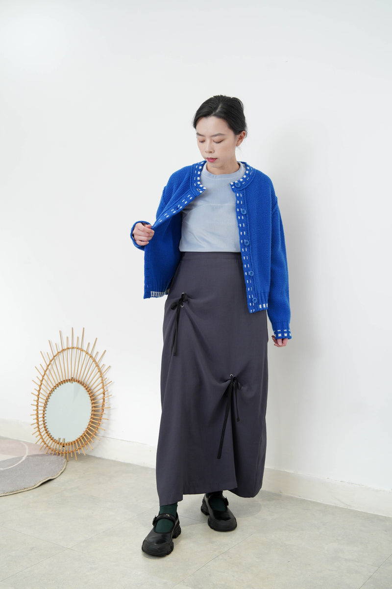 Cyan blue 100% wool cardigan in outline stitching