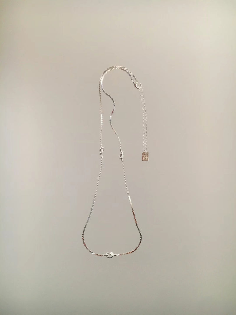 Premium silver necklace in minimal knots