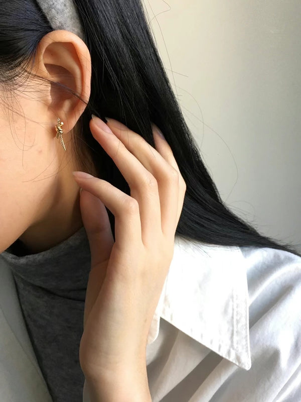 Earrings in knots