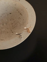 Moon shape ear cuff