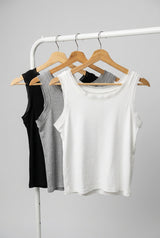 Inner vest w/ crochet fringe details