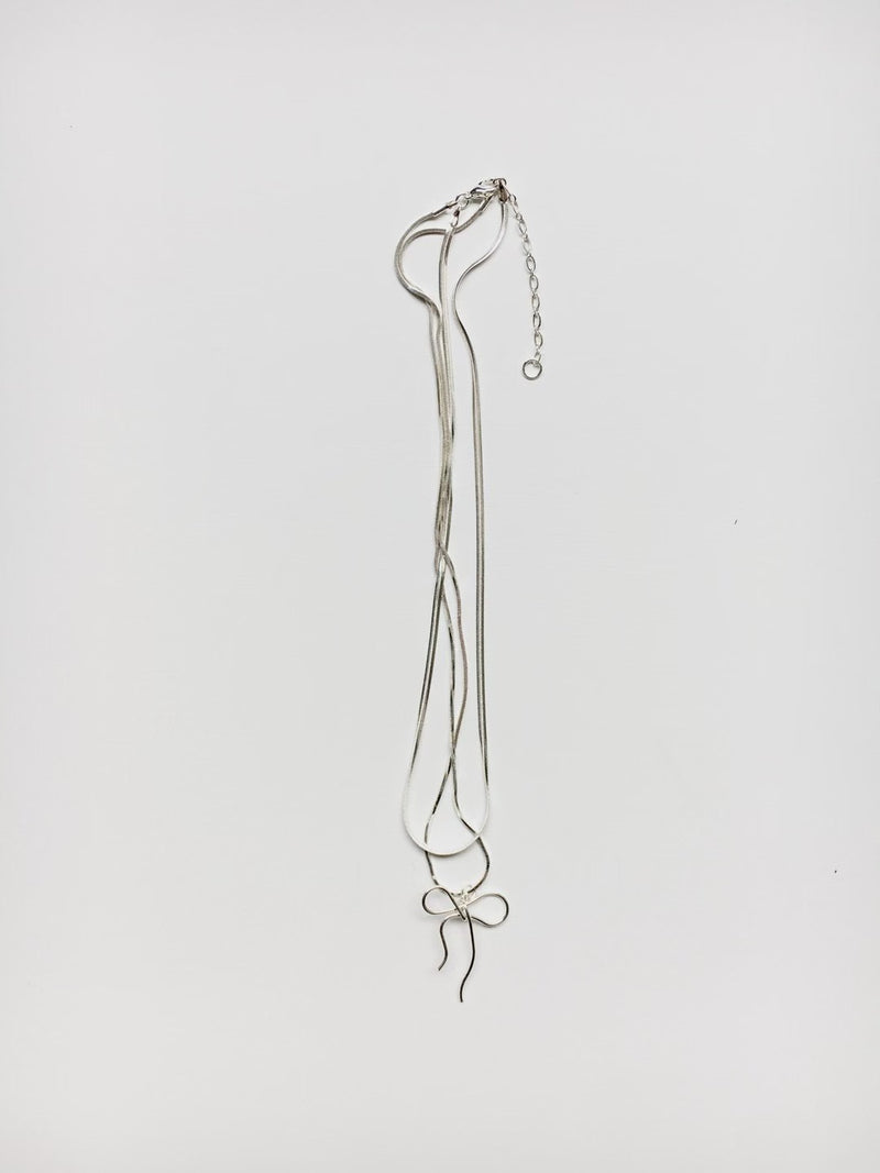 Ribbon necklace in double chain