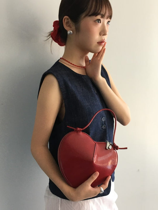 Red beads necklace