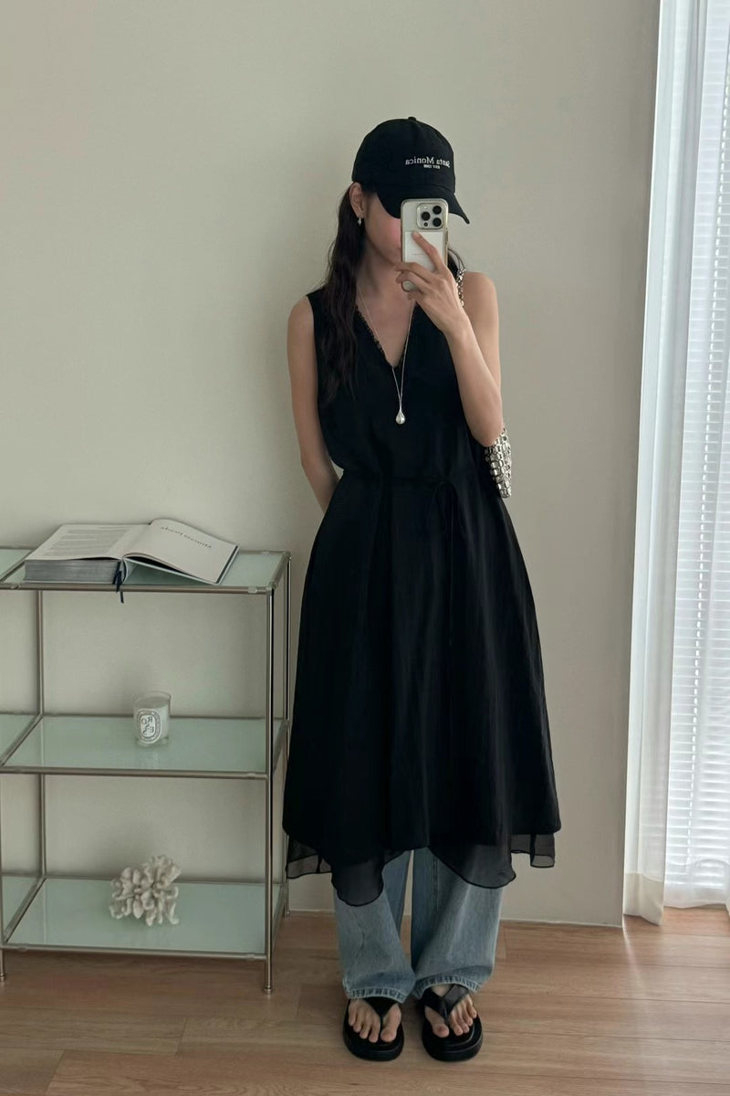 Black lace v neck dress w/ chiffon layering