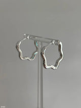 Flower silver earrings