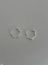 Flower silver earrings