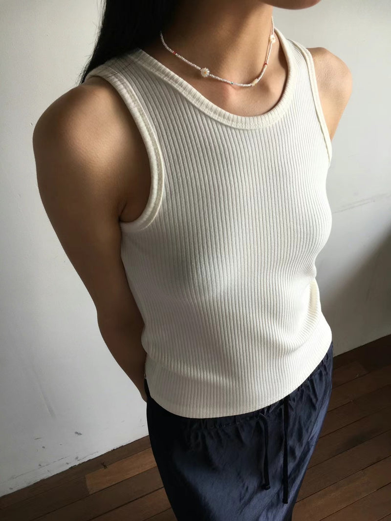925 white daisy necklace in color beads
