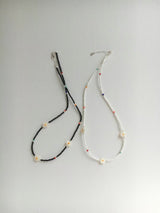 925 white daisy necklace in color beads