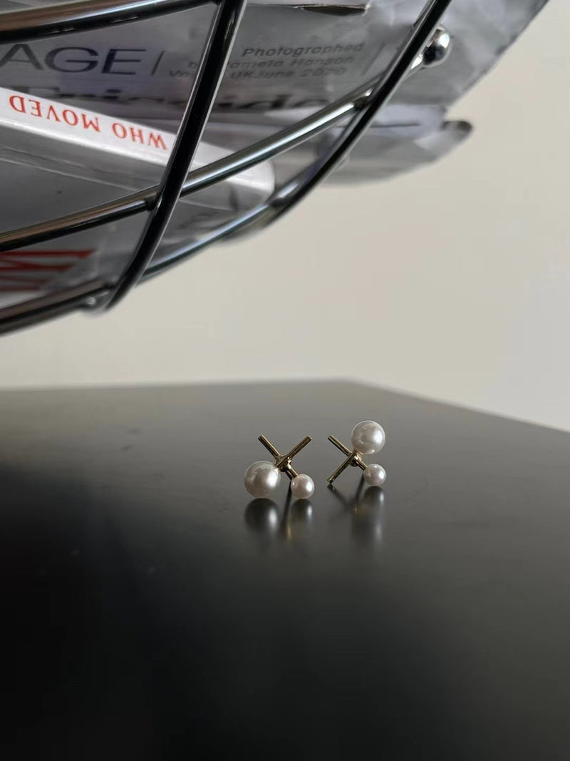 Cross shape earrings