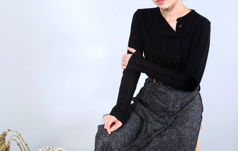 Black stripe knit top w/ buttons