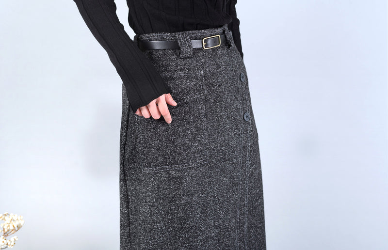 Black stripe knit top w/ buttons