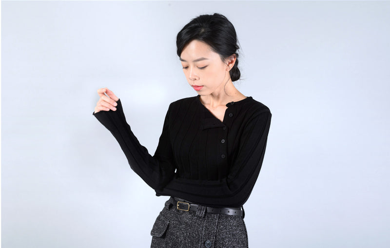 Black stripe knit top w/ buttons