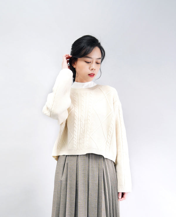 Off white pattern crop sweater