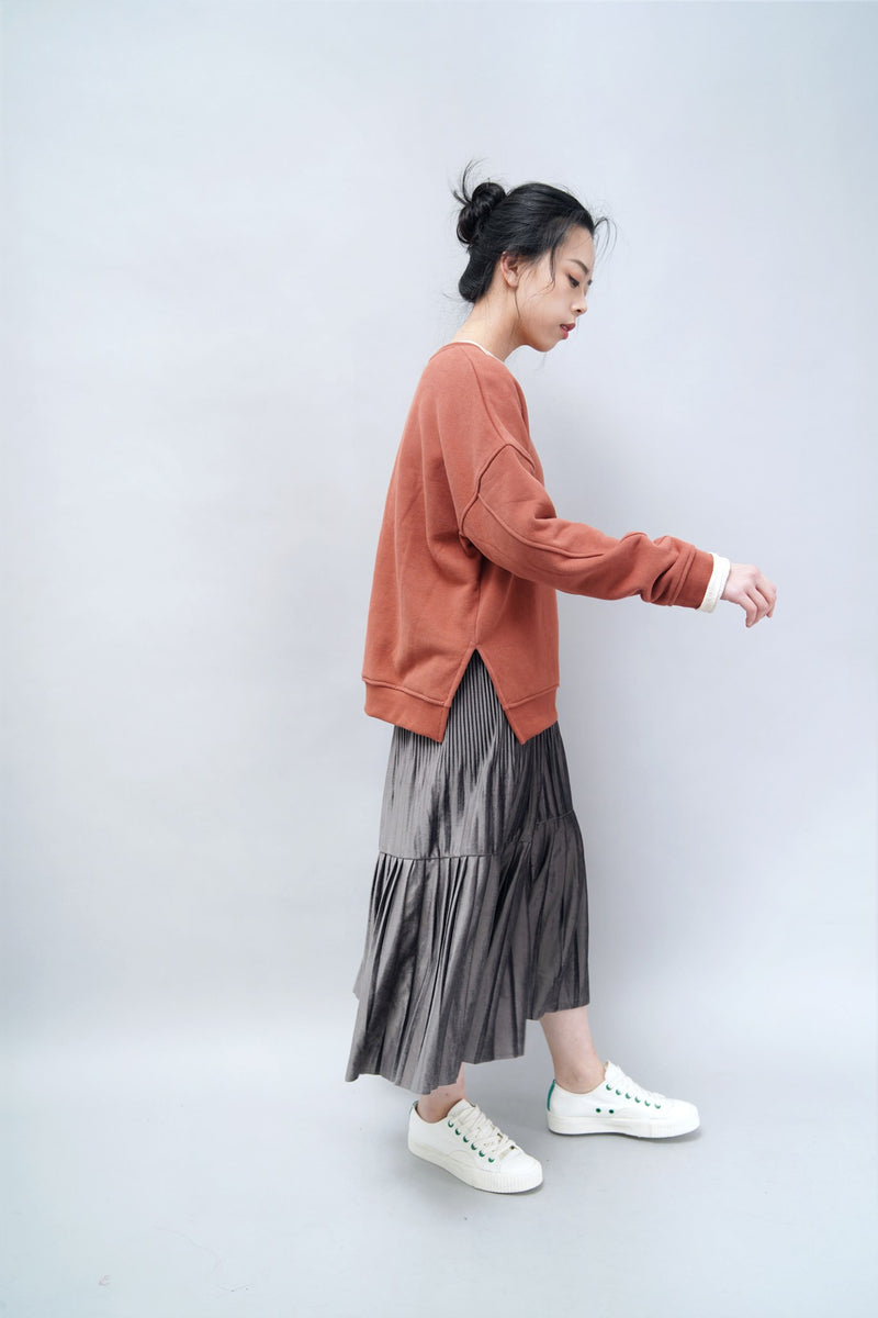 Grey pleats velvet skirt
