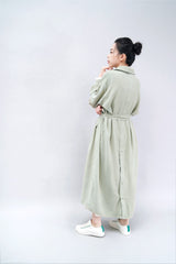 2 ways pale green shirt dress w/ outlined stitch