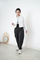White crop jacket w/ pockets