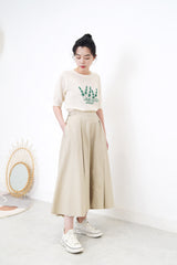 Oatmeal detail pleats skirt in side buckles