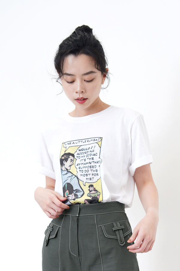 White tee top in vintage comics print