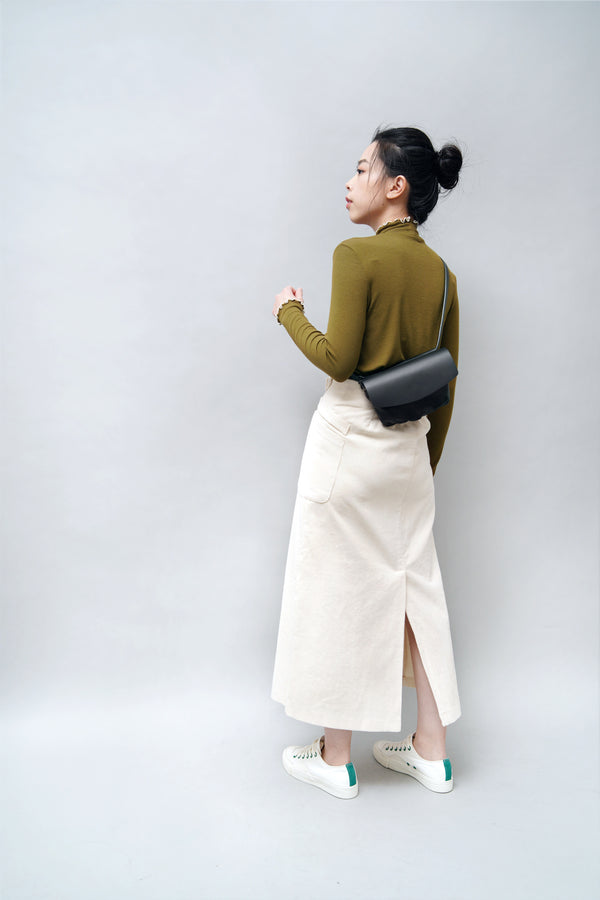 Ivory corduroy skirt in elastic waist