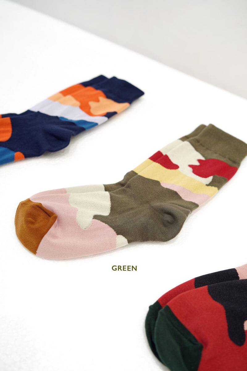 Abstract color block socks