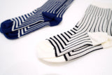Line crossing socks