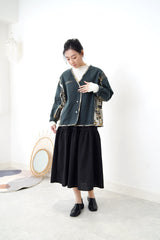 Black texture skirt in A line cutting