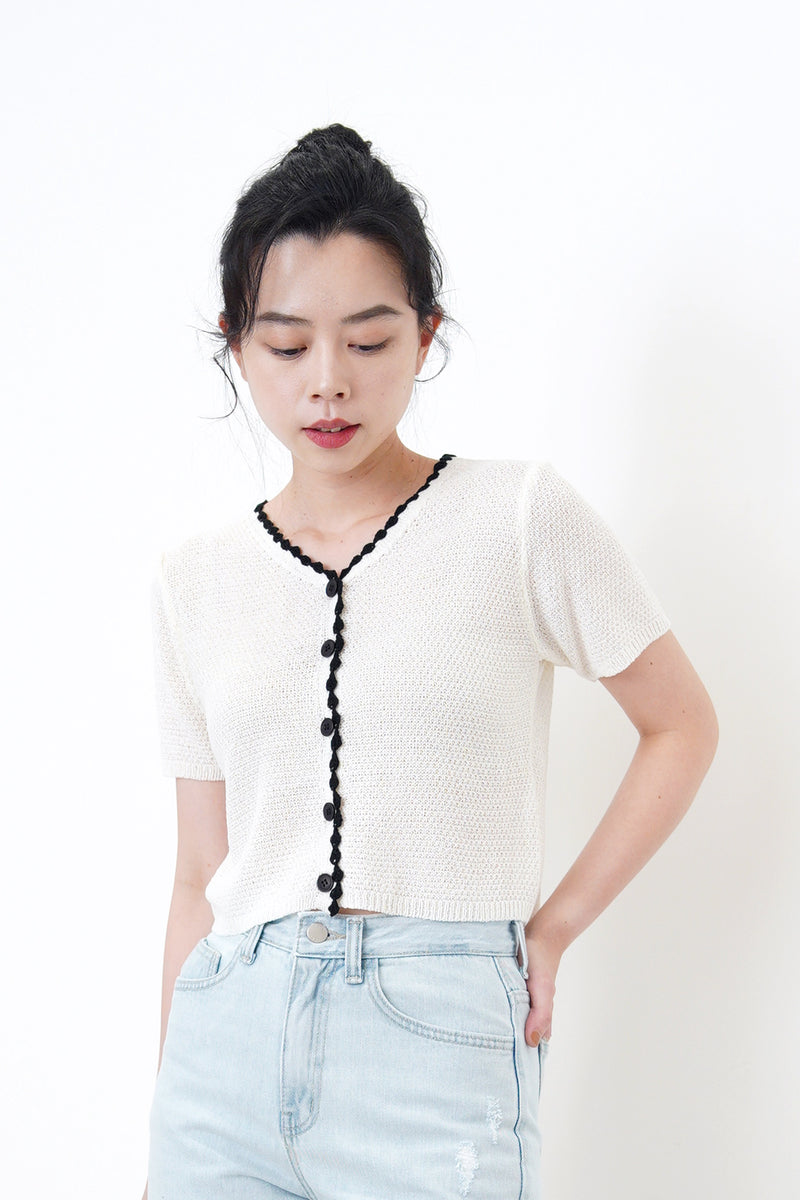 Ivory crochet crop top in contrast fringe