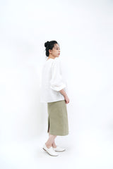White detail shirt blouse w/ floral embro.