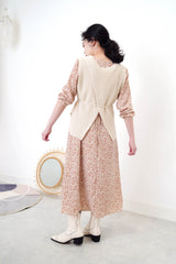 Beige v neck floral dress w/ waist string