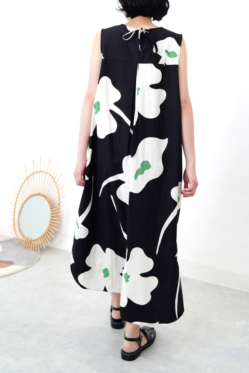 Black floral dress w/ waist string