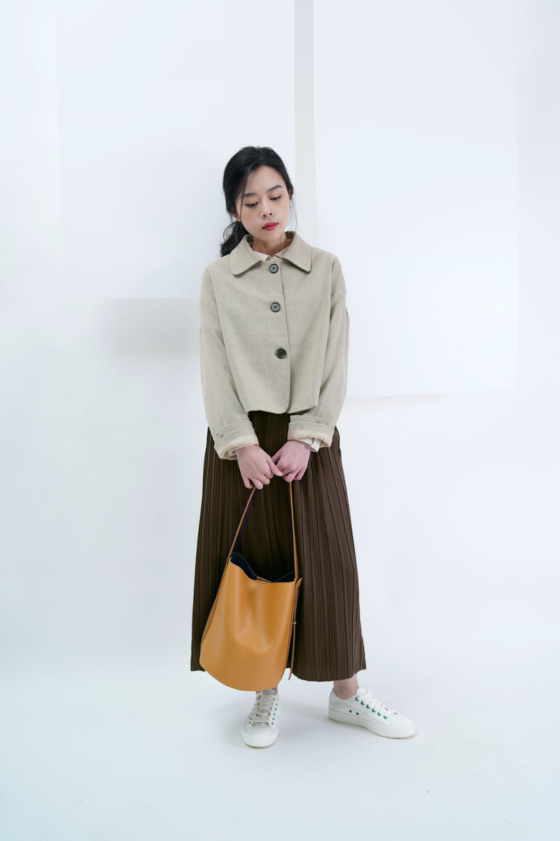 Dark brown pleats skirt
