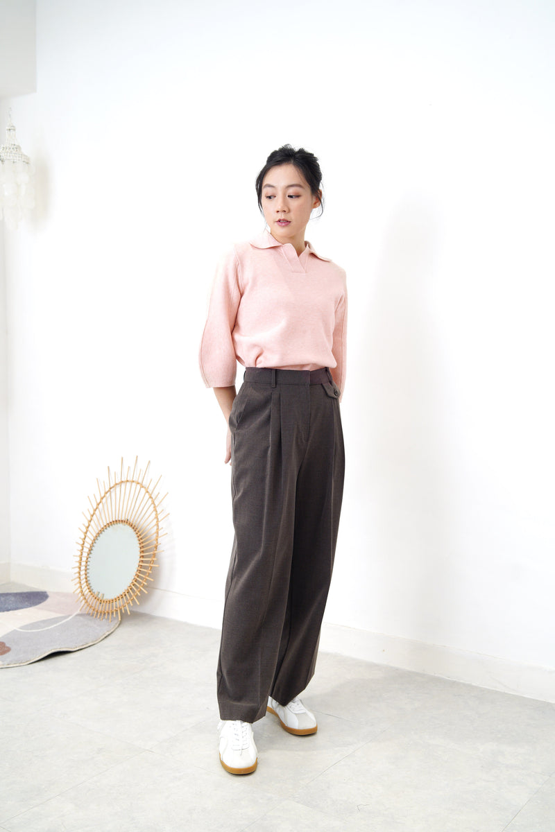Pink knit polo top in 3D sleeves