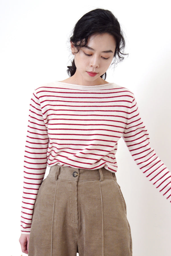 Wool red stripes top in boat neck collar