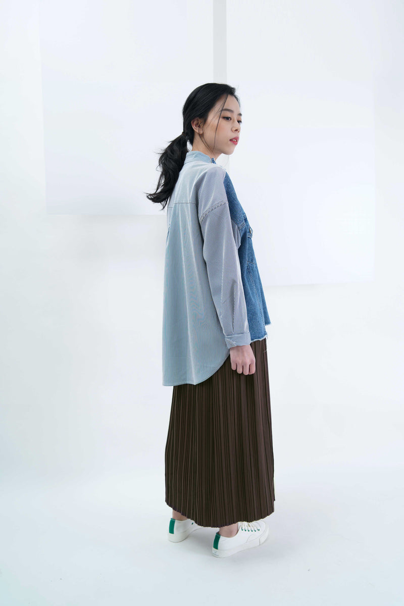 Dark brown pleats skirt