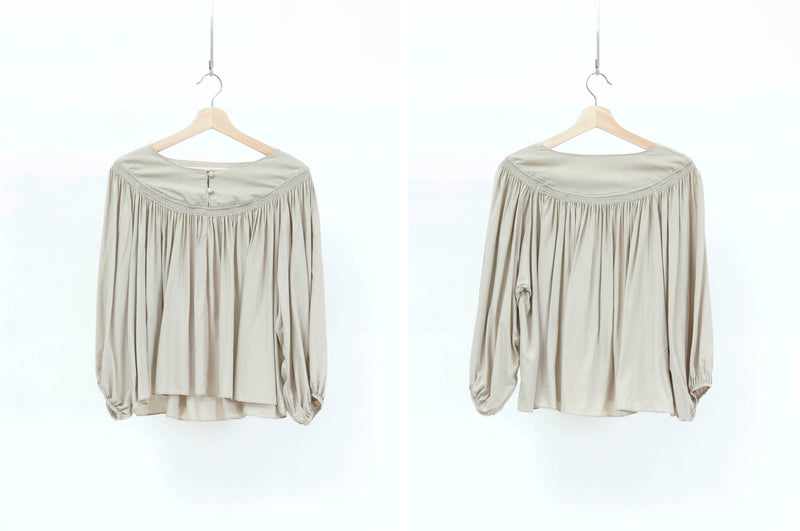 Oatmeal detail pleats blouse in boat collar
