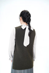 Grey shirt blouse w/ stand collar ribbon