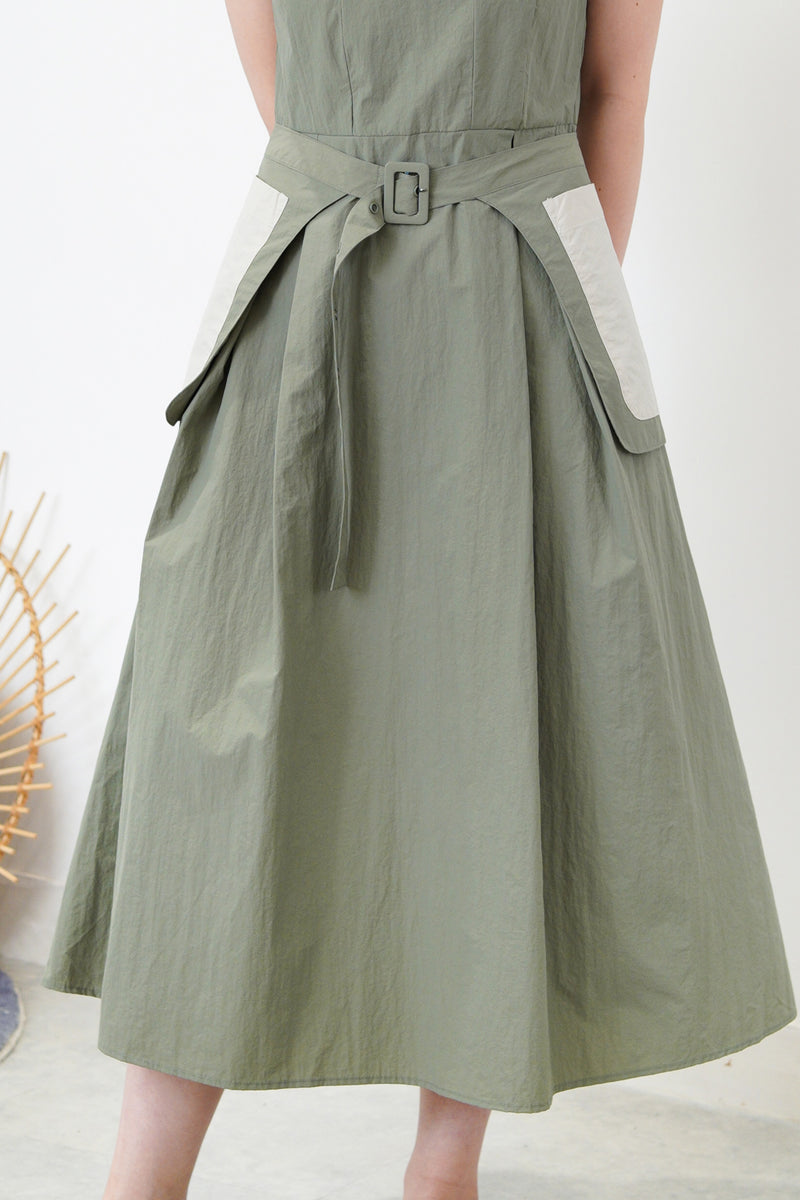 Pleats dress w/ belt pocket