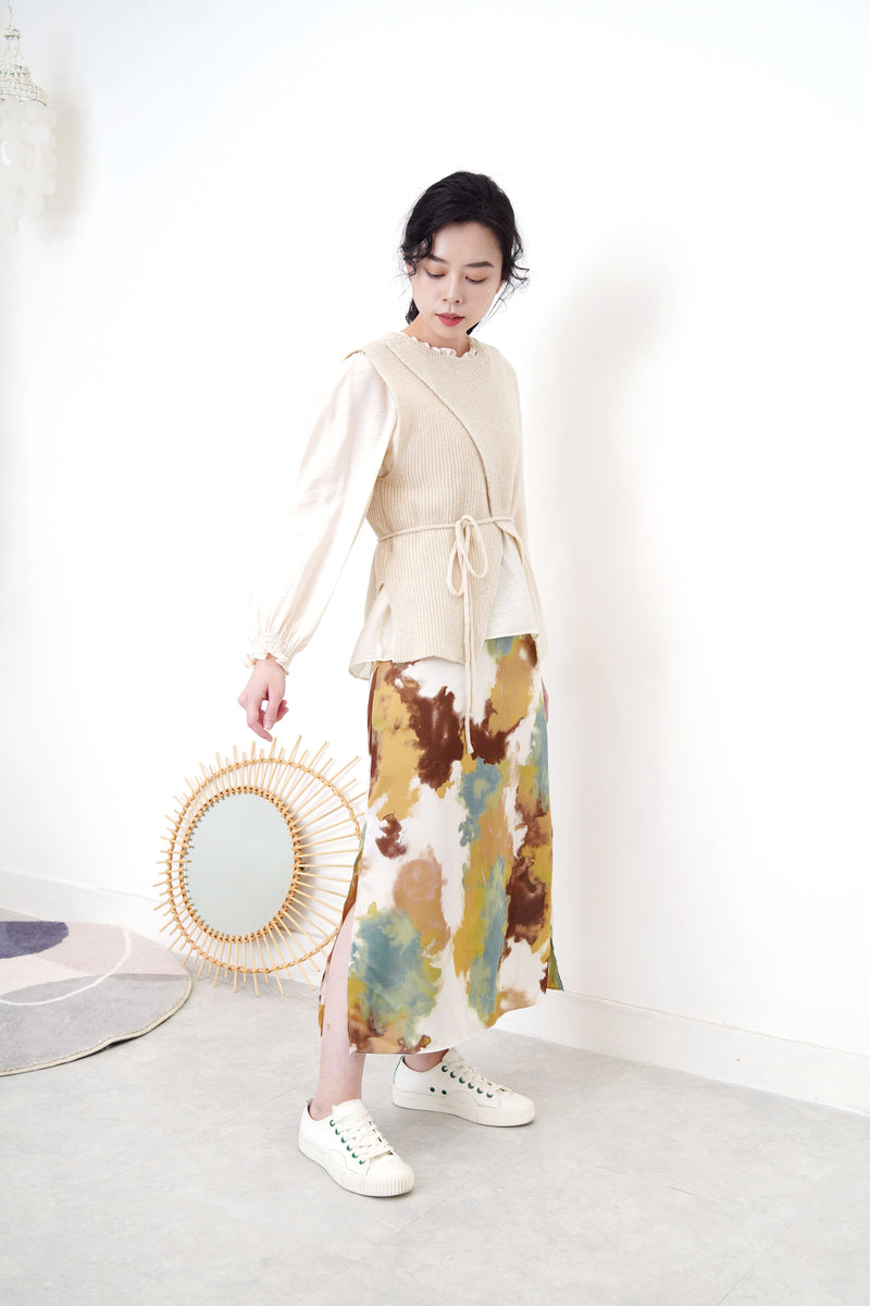 Cream soft blouse in ruffle trimmed