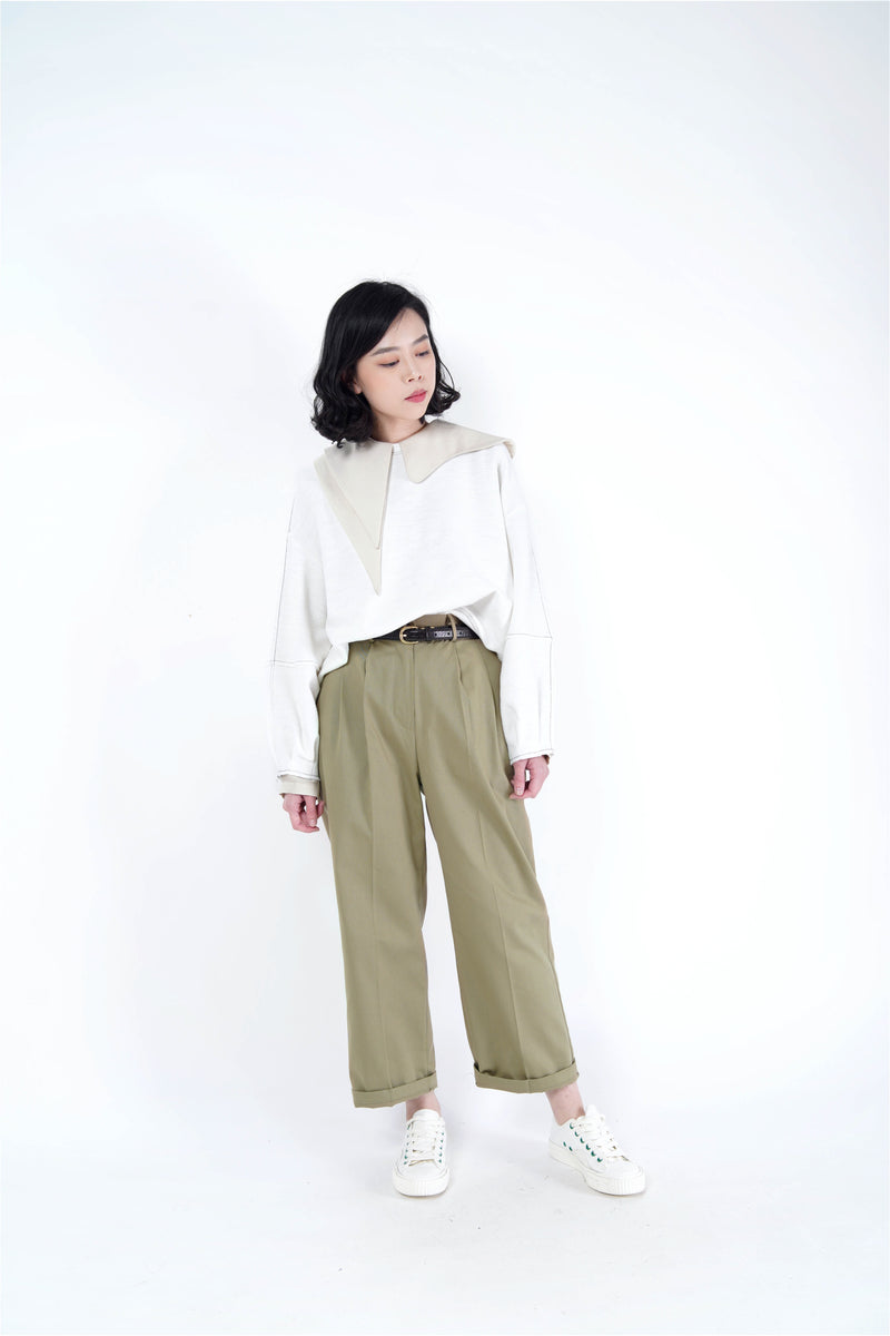 Khaki pleats trousers in elastic waist