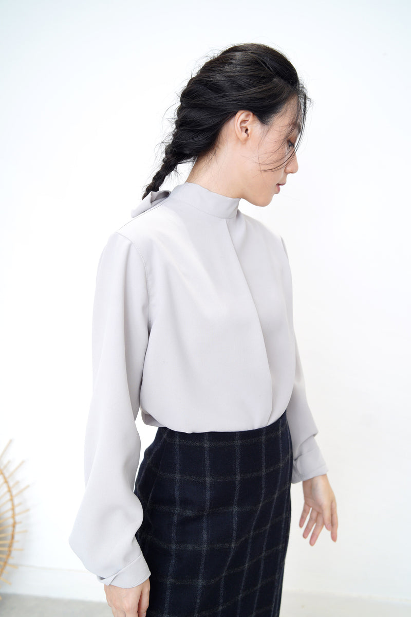 Grey shirt blouse w/ stand collar ribbon