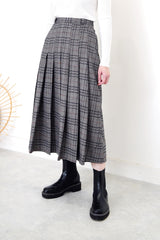 Grey checked pleats skirt