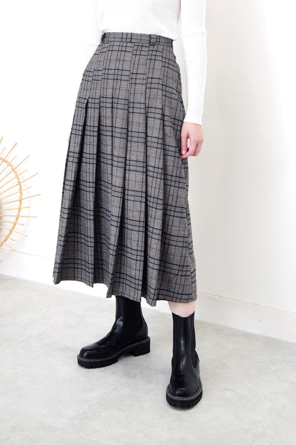 Grey checked pleats skirt