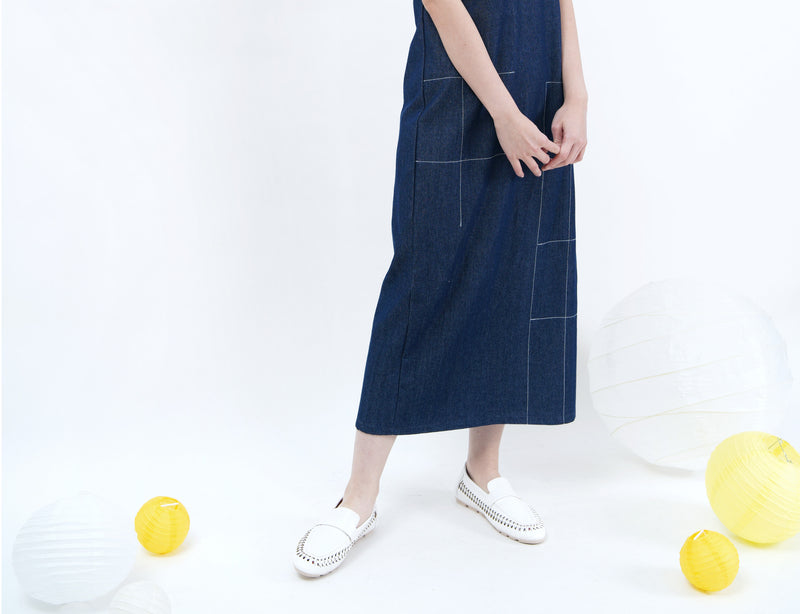 Denim dress in contrast stitch pattern