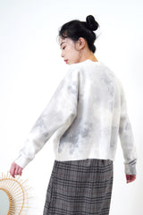 White soft knit sweater in ink print