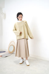Lemon loose cut sweater w/ ripped details