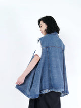 Blue denim vintage vest in flare cut